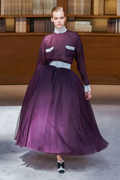 Look 51